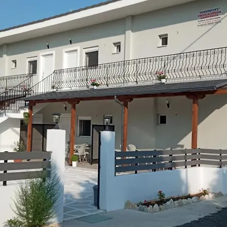 Harmony Apartments Larissa Exterior photo